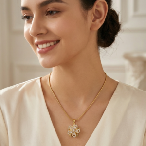 Collar giratorio - Flor blanca