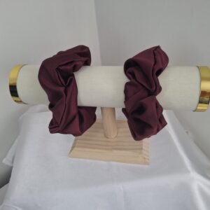 Scrunchie de Satín Vinotinto