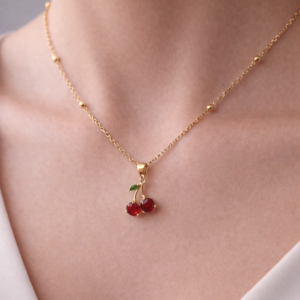 Cadena Balín con Dije Cereza y Hojas Verdes